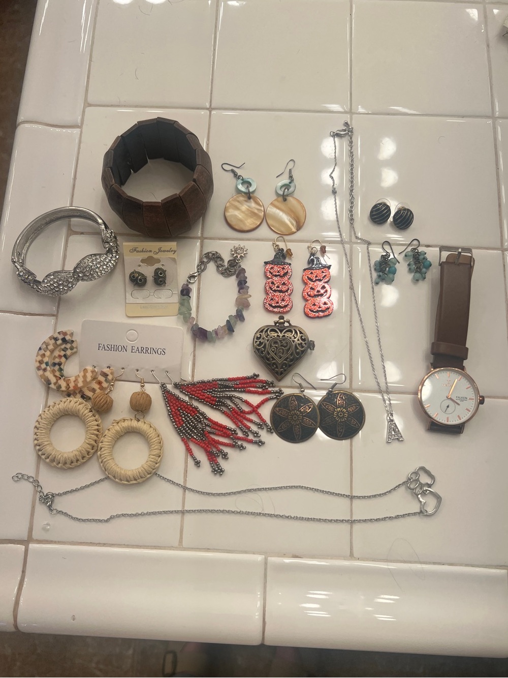 Lot of costume jewelry